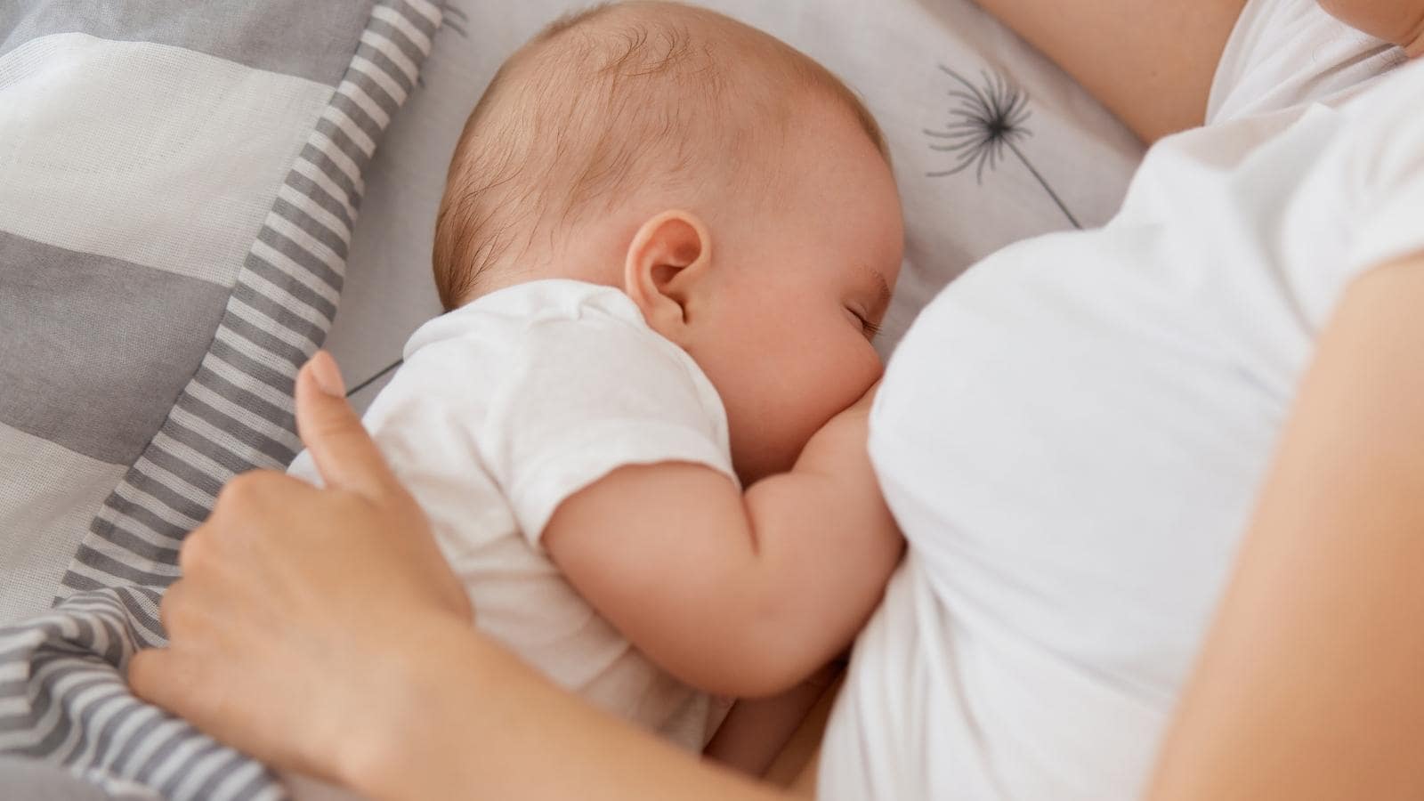 How to prevent sore nipples when breastfeeding